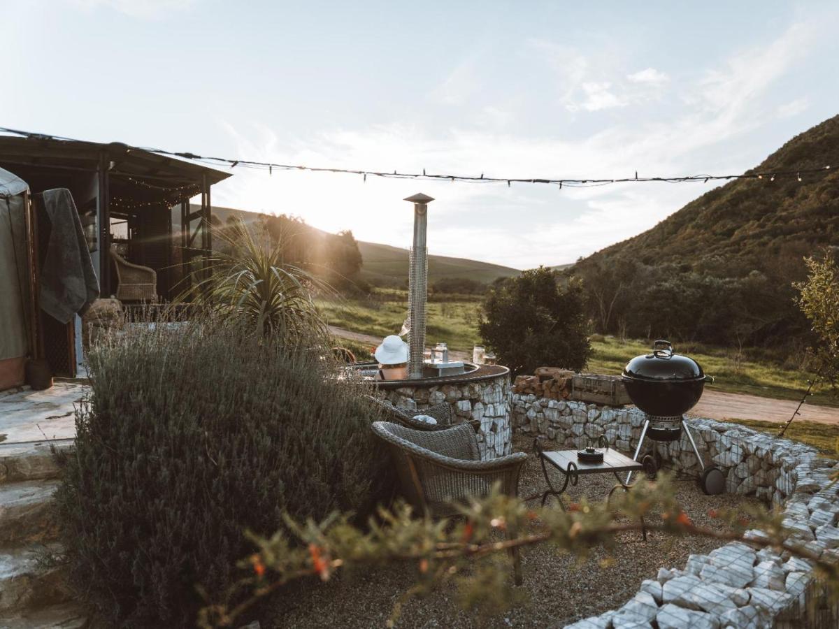 Southern Yurts Botrivier Zewnętrze zdjęcie